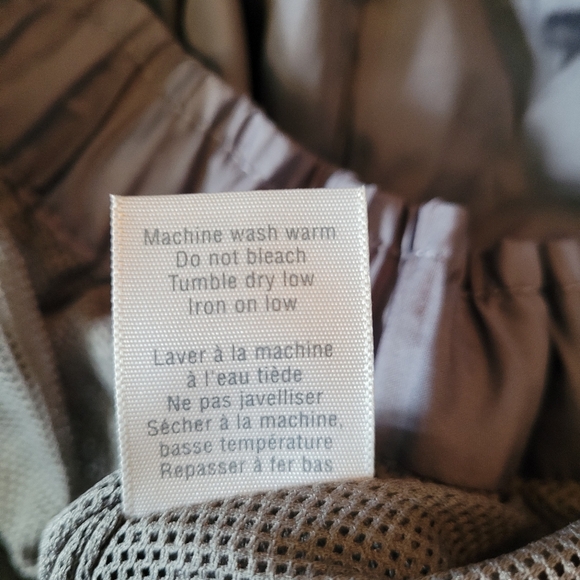 NWT 2 Piece Set, Excellent New Condition, Great for Fall, Medium - Picture 16 of 16